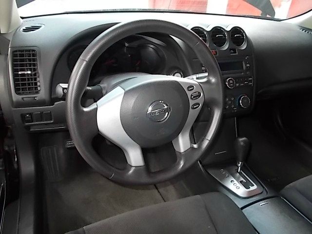 Nissan Altima 2009 photo 18