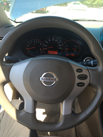 Nissan Altima 2009 photo 2