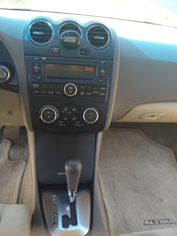 Nissan Altima 2009 photo 3