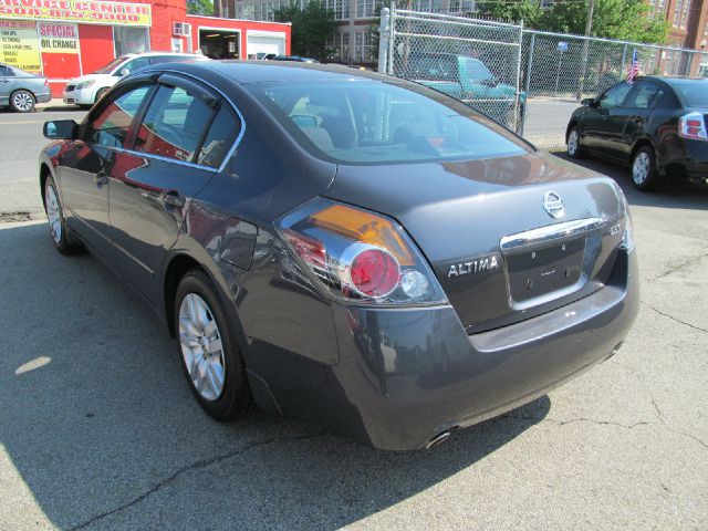 Nissan Altima 2009 photo 9