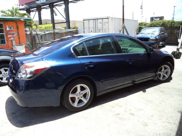 Nissan Altima 2009 photo 4