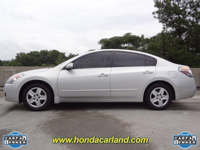 Nissan Altima 2009 photo 2