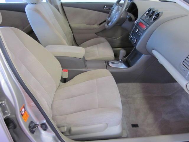 Nissan Altima 2009 photo 5