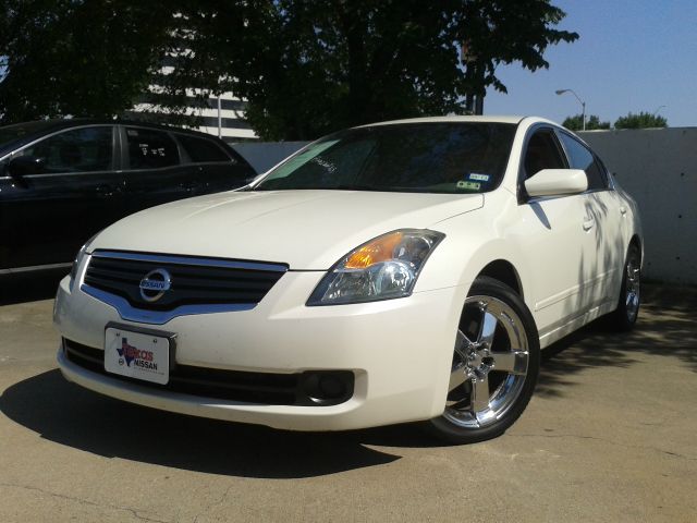 Nissan Altima 2009 photo 1