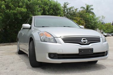 Nissan Altima 2009 photo 2