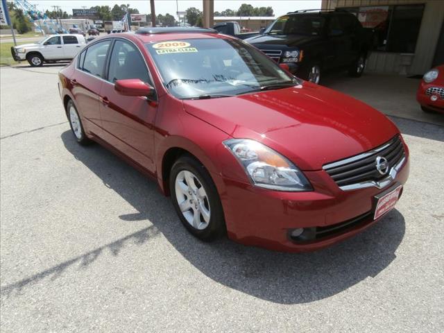 Nissan Altima Http//www.dealervideos.com/vehicle.aspxvin=2fmdk Sedan