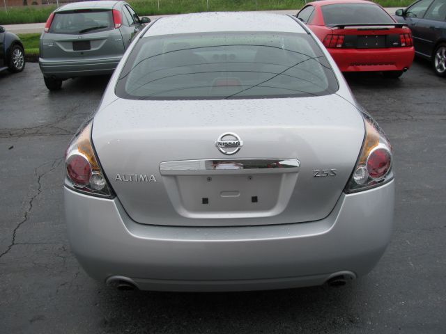 Nissan Altima 2009 photo 1