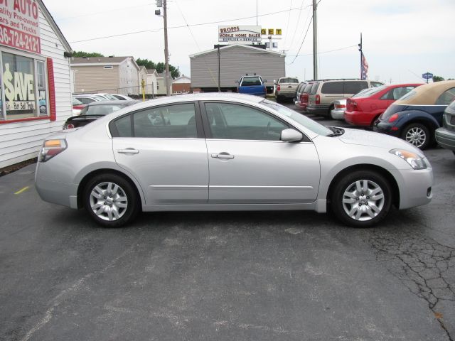 Nissan Altima 2009 photo 3