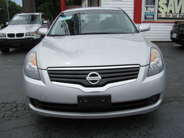 Nissan Altima 2009 photo 4