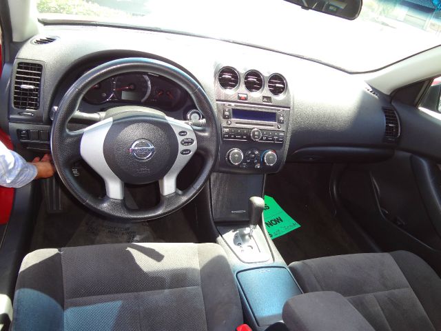 Nissan Altima 2009 photo 4