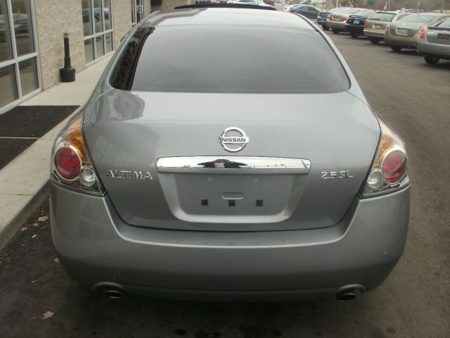 Nissan Altima 2009 photo 1