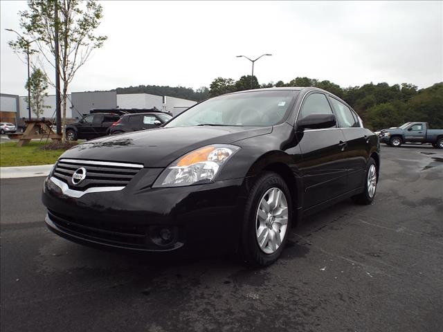 Nissan Altima 2009 photo 2