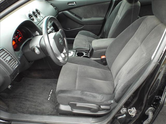 Nissan Altima 2009 photo 3