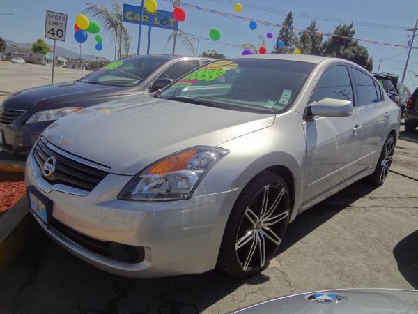 Nissan Altima 2009 photo 4