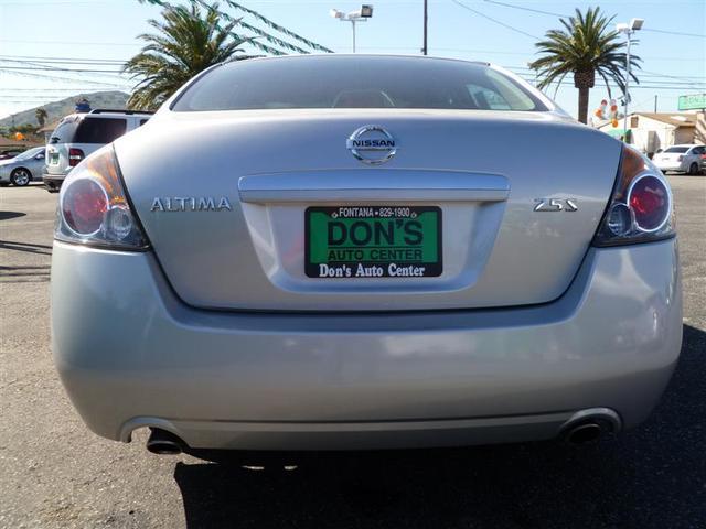 Nissan Altima 2009 photo 3