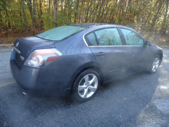 Nissan Altima 2009 photo 1