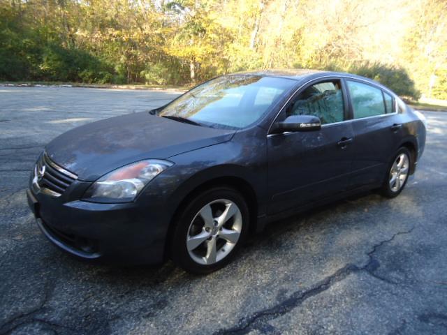 Nissan Altima 2009 photo 4