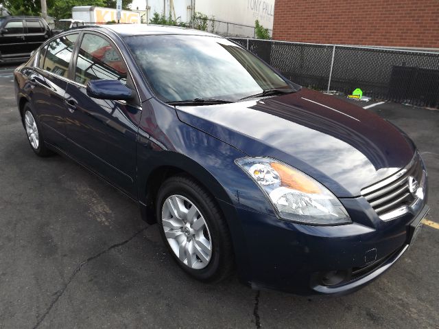 Nissan Altima 2009 photo 3