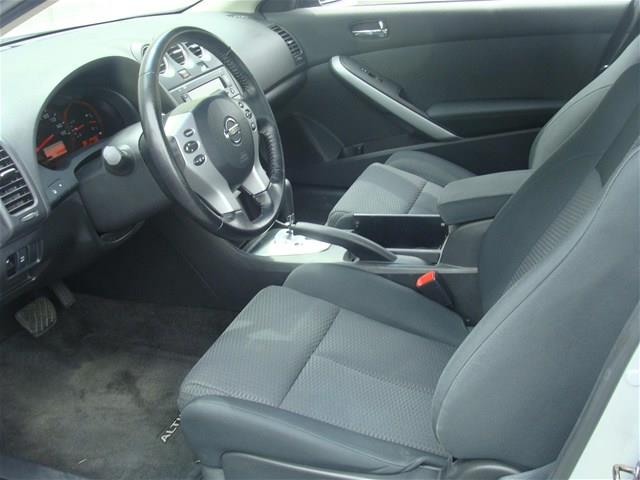 Nissan Altima 2009 photo 12