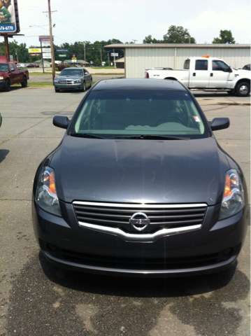 Nissan Altima 2009 photo 2