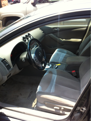 Nissan Altima 2009 photo 4