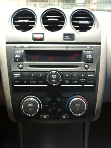 Nissan Altima 2009 photo 6