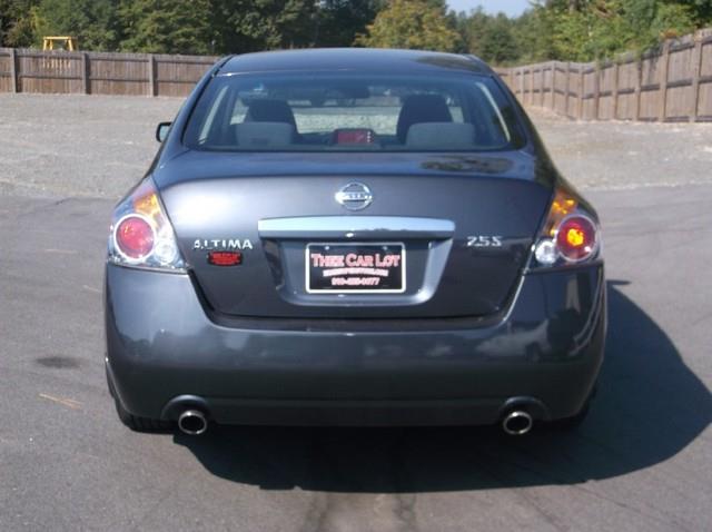 Nissan Altima 2009 photo 4