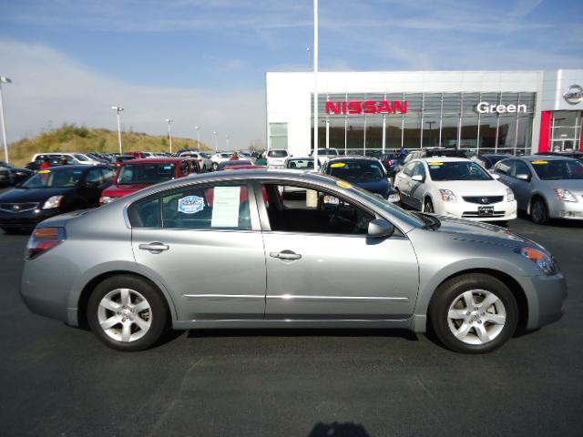 Nissan Altima 2009 photo 1