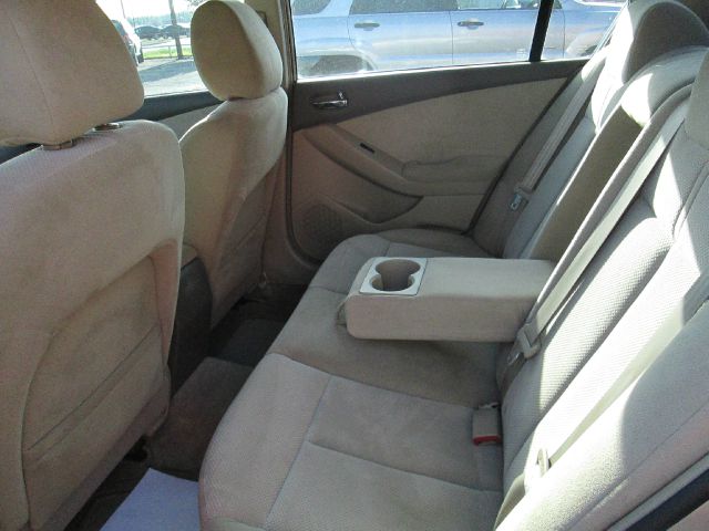 Nissan Altima 2009 photo 2