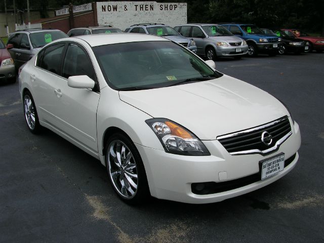 Nissan Altima 2009 photo 2