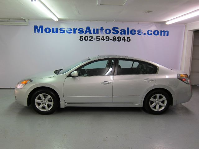 Nissan Altima 2009 photo 3