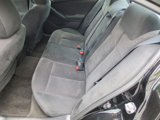 Nissan Altima 2009 photo 1