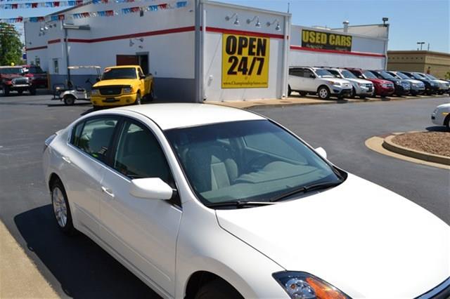 Nissan Altima 2009 photo 12