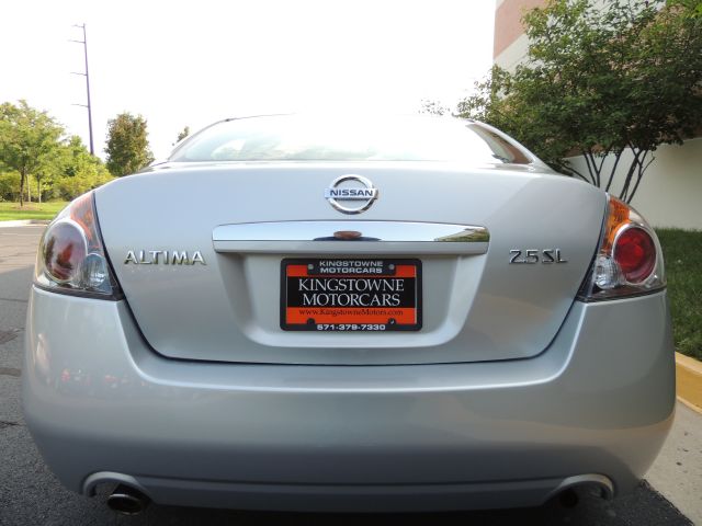 Nissan Altima 2009 photo 2