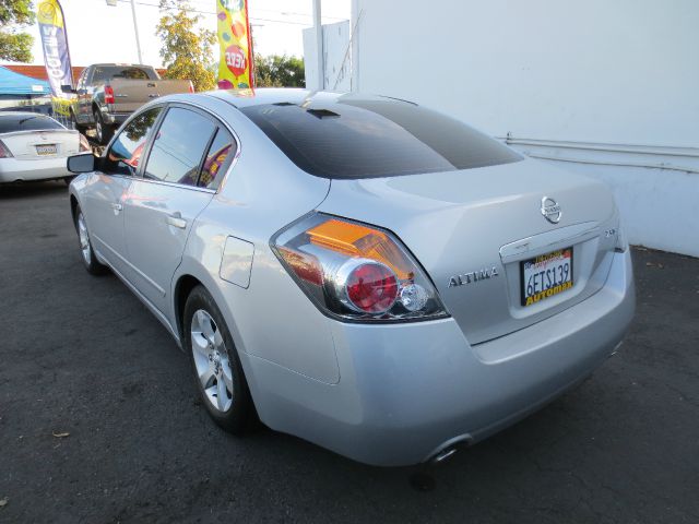 Nissan Altima 2009 photo 10