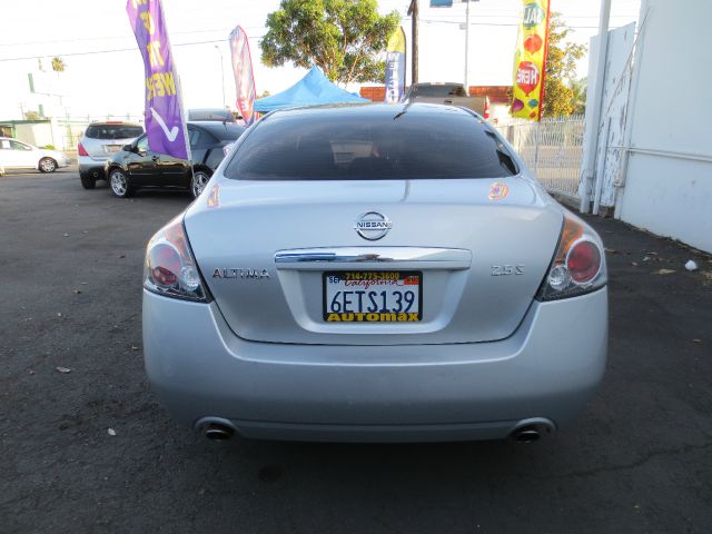 Nissan Altima 2009 photo 11