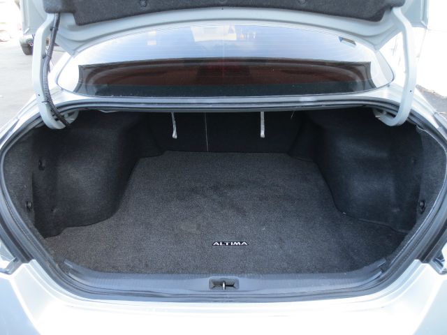 Nissan Altima 2009 photo 8