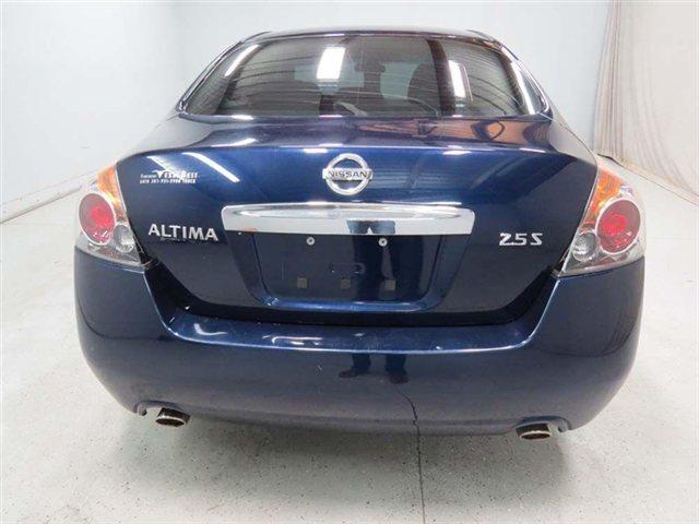 Nissan Altima 2009 photo 3