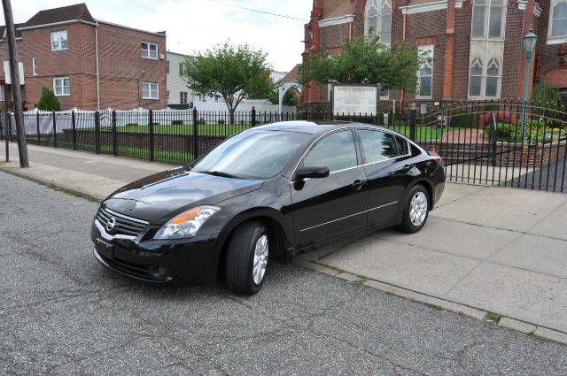 Nissan Altima 2009 photo 4