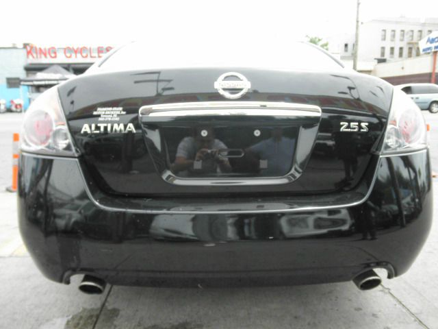 Nissan Altima 2009 photo 3