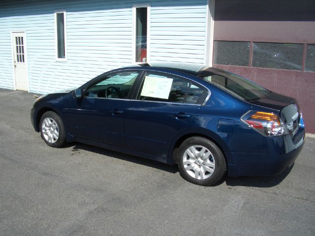 Nissan Altima 2009 photo 1