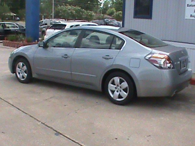 Nissan Altima 2009 photo 2