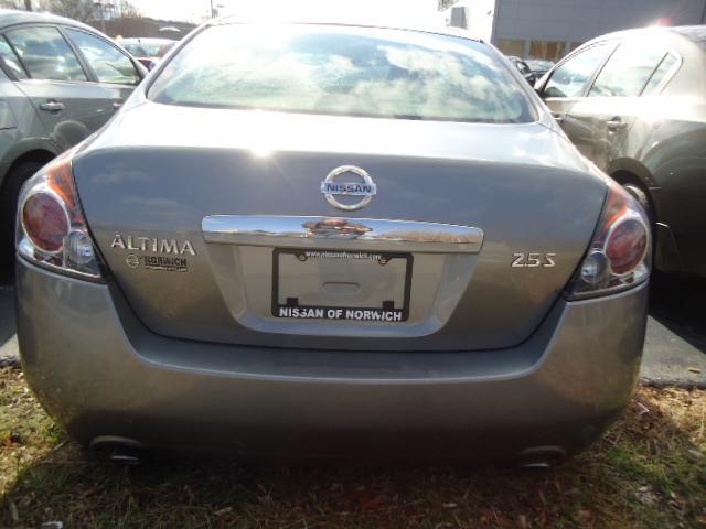 Nissan Altima 2009 photo 1