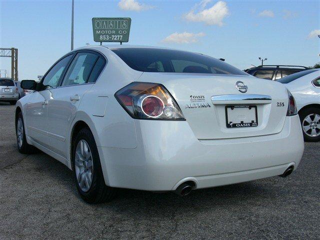 Nissan Altima 2009 photo 5