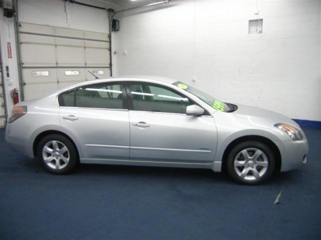 Nissan Altima 2009 photo 1