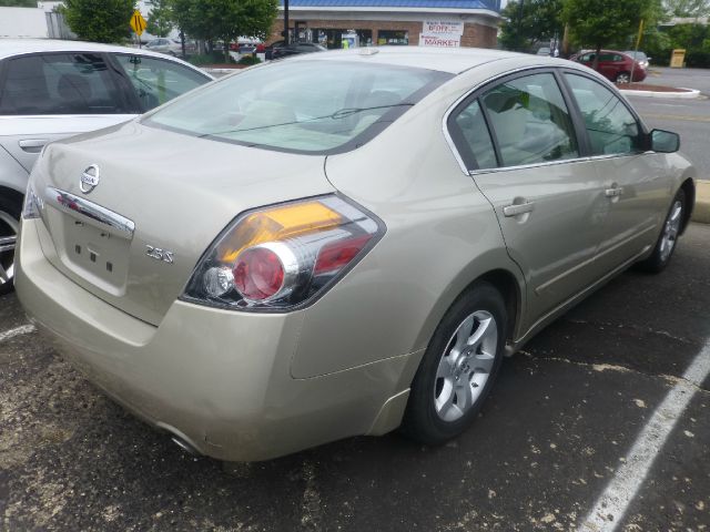 Nissan Altima 2009 photo 6