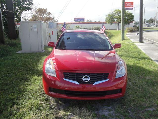 Nissan Altima 2009 photo 1