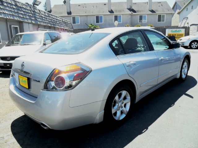 Nissan Altima 2009 photo 6