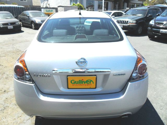 Nissan Altima 2009 photo 9