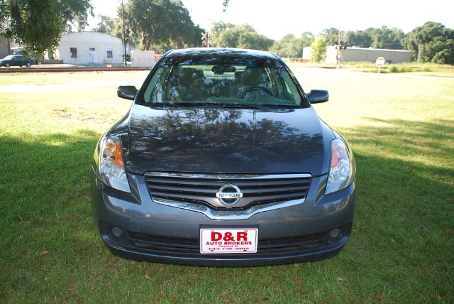 Nissan Altima 2009 photo 4